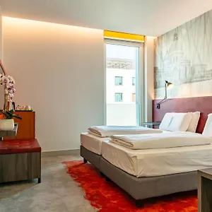 7-days-premium-hotel-venedig-mestre.hotelinveneto.com/
