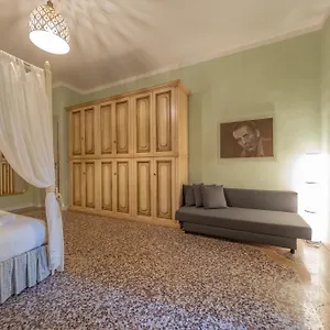 Lungarno Buozzi 7 Itália