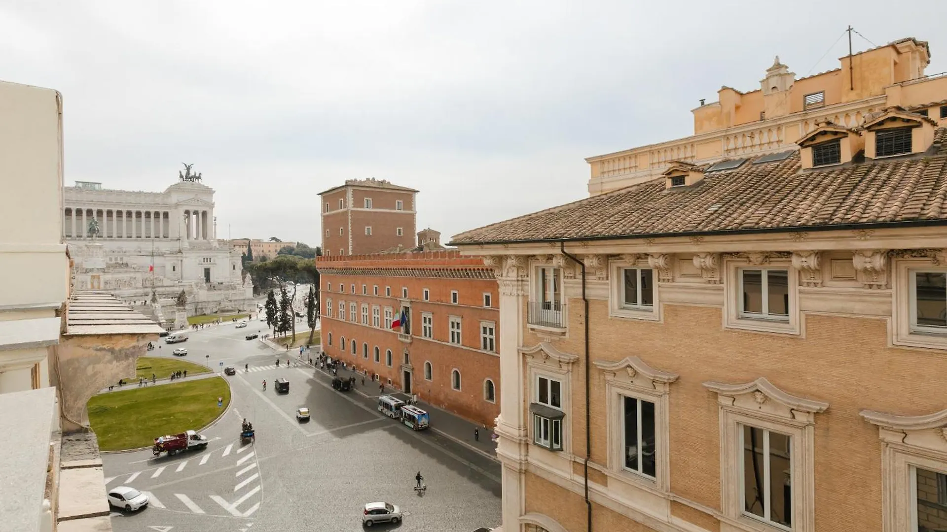 Sonder By Marriott Bonvoy Piazza Venezia Apartments
