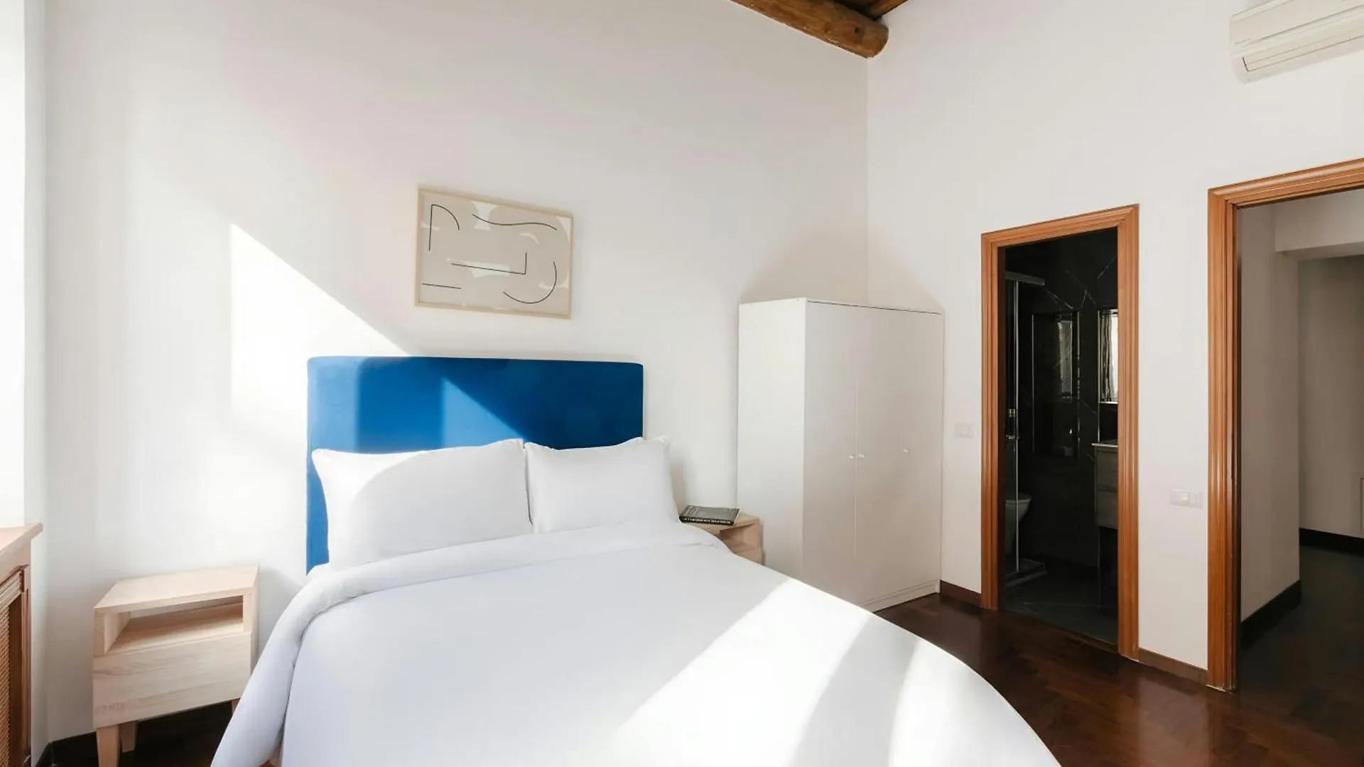Sonder By Marriott Bonvoy Piazza Venezia Apartments Italy